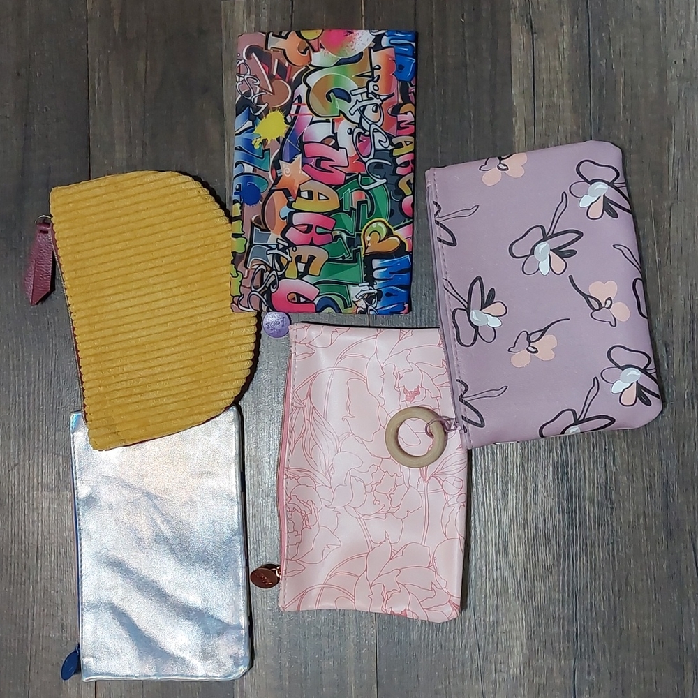 Ipsy Make-Up Bagsset Of Five - image 2